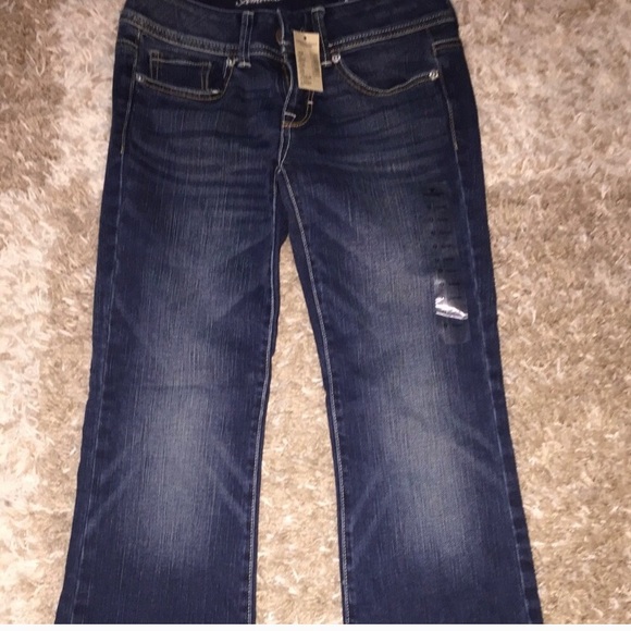 🙌NWT🙌 American Eagle Original Boot cut jeans - Picture 1 of 6